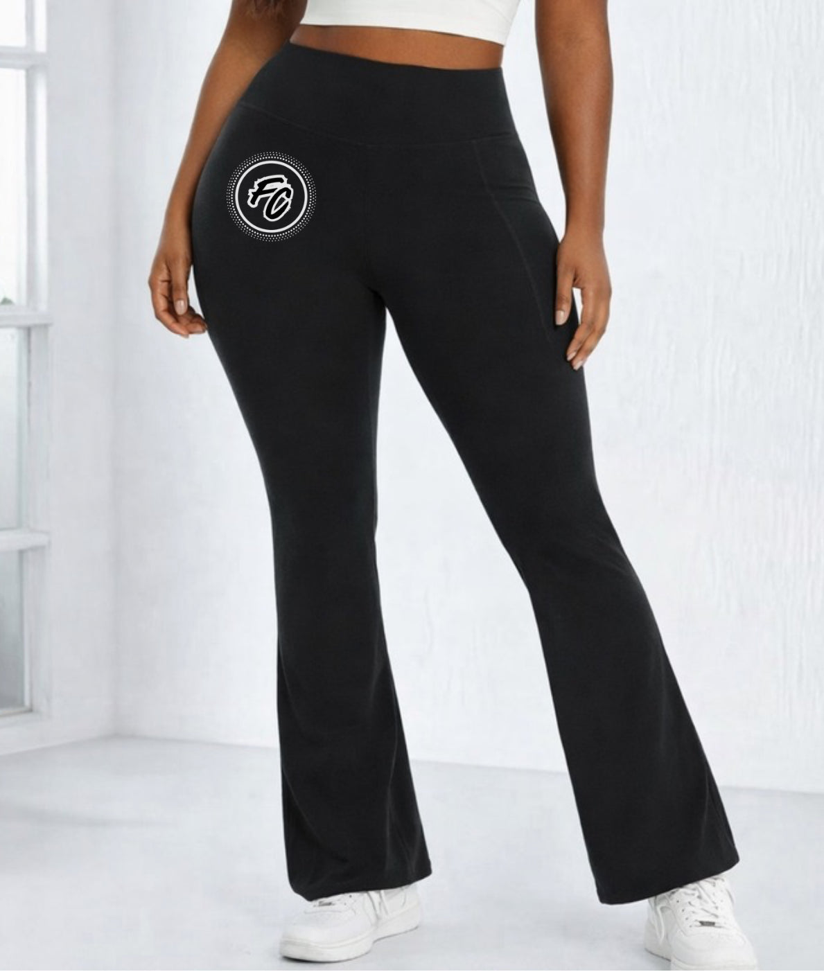 Women’s Curvy-Fit Flare Leggings